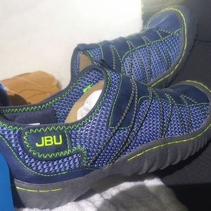 Women's JBU rain repellent footwear size 6.5M